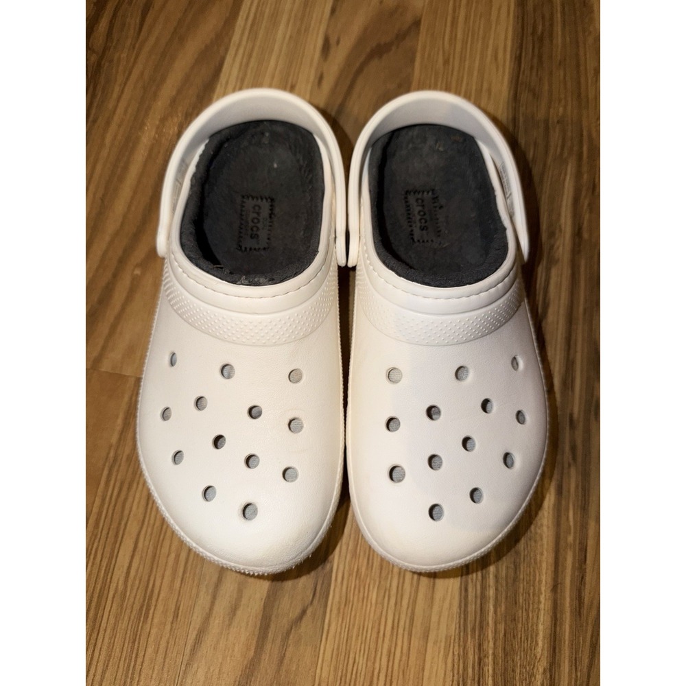 Crocs Kids J3 3 Classic Clog Fleece Lined White Gray Youth Unisex Boys Girls EUC